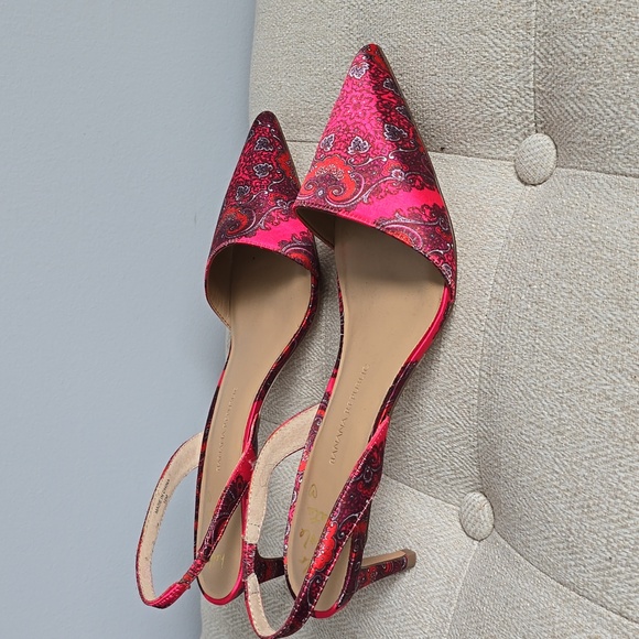 Banana Republic paisley slingback - Picture 3 of 6